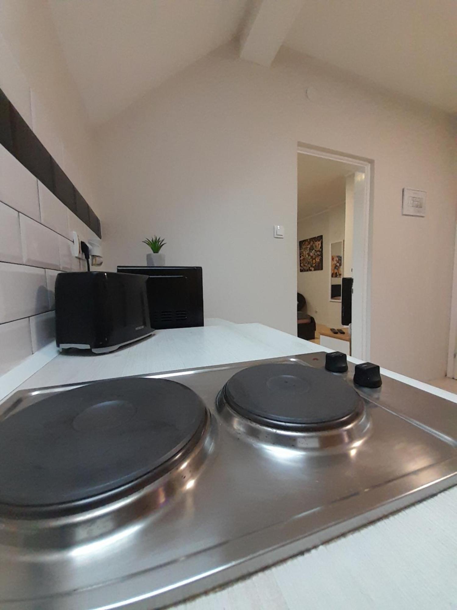 Cool & Cozy Center Apartamento Subotica Exterior foto